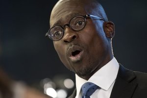 South Africa- Gigaba Meets With World Bank on Nuclear Energy